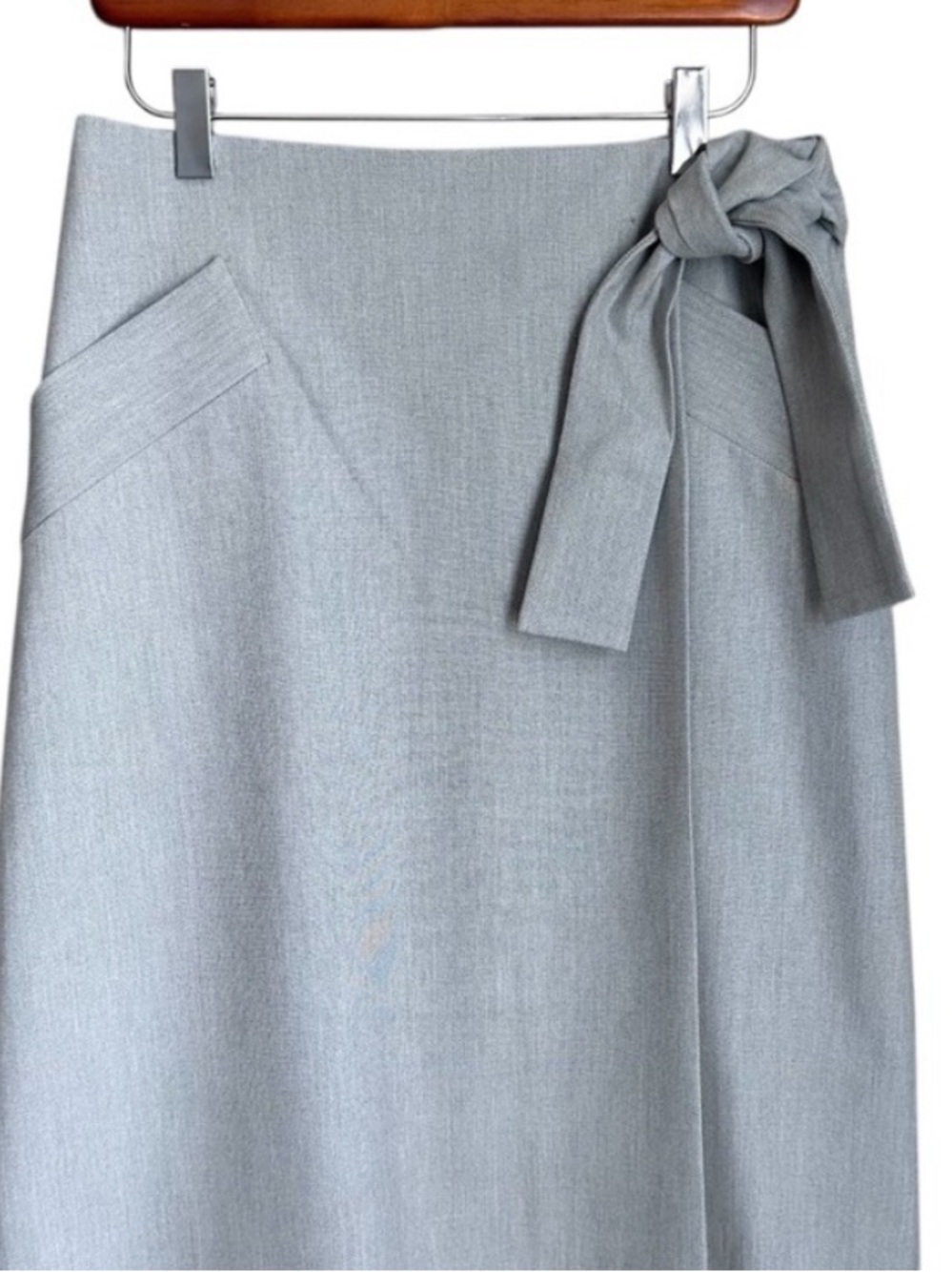 Banana Republic Wrap Light Gray A-Line Skirt NWT - Picture 2 of 5